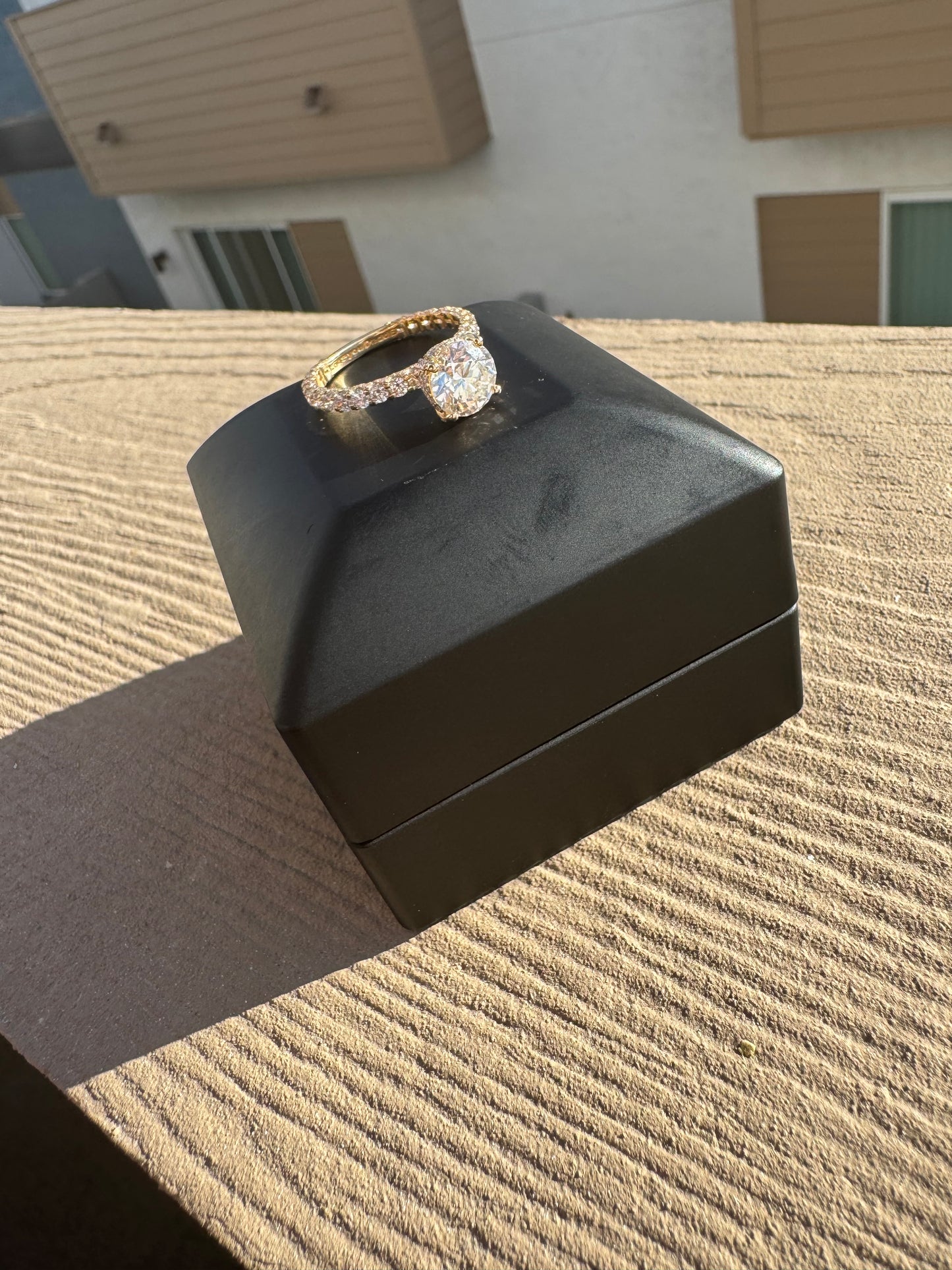 Stunning Custom Yellow Gold VS1 Diamond Ring